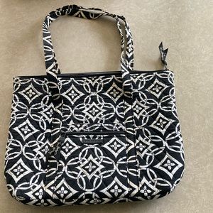 Vera Bradley large tote bag, black/white